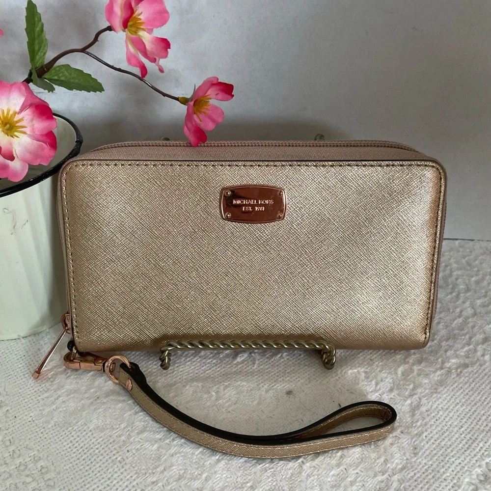 Michael Kors Gold Wristlet Wallet with Rose Gold features- Jet‎ Set